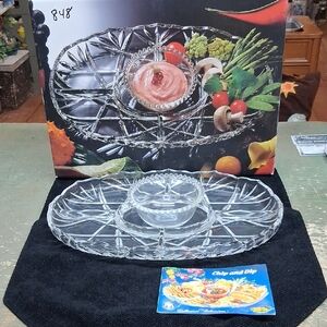 Mikasa Crystal "Roxborough SA 809/560  Chip & Dip 15"